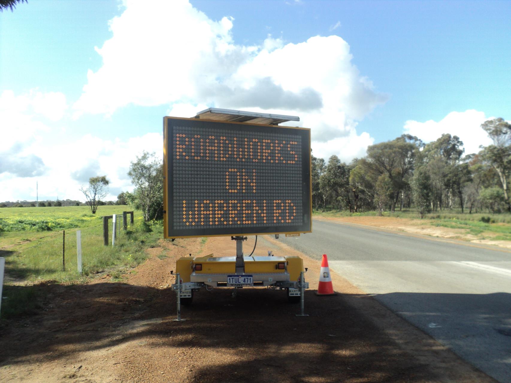 Warren Road Roadworks – Follow The Signs